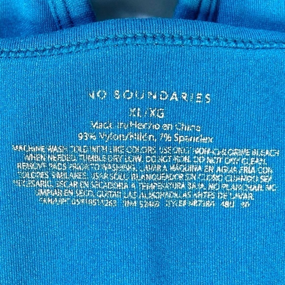 🌸 NO BOUNDARIES || Unlined Strappy Bralette- - Picture 2 of 8